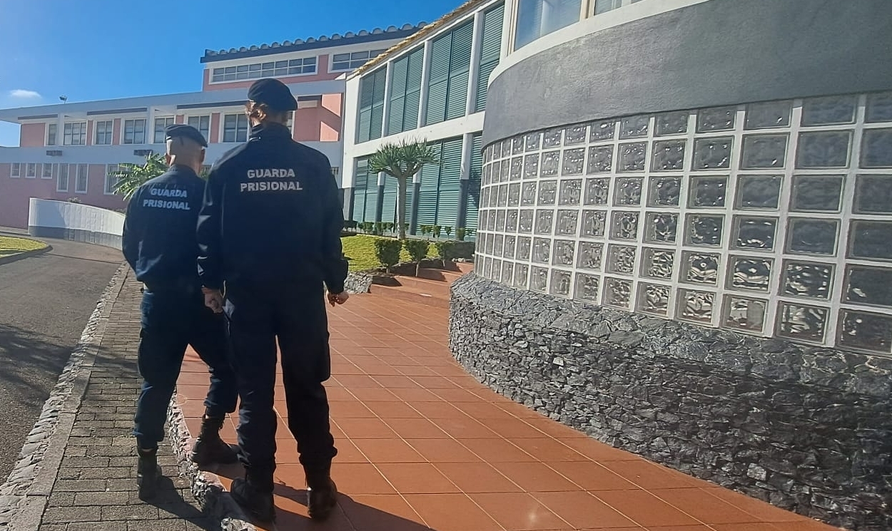 Guardas Prisionais Em Greve No Dia De Janeiro Rtp Madeira