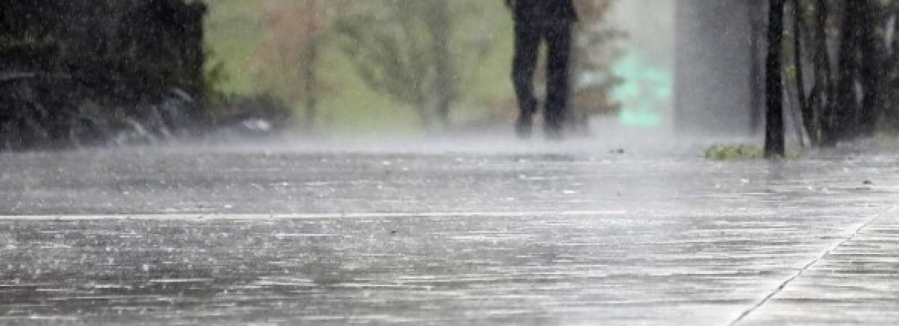 Imagem de Claudia deixa Madeira com avisos amarelo e laranja