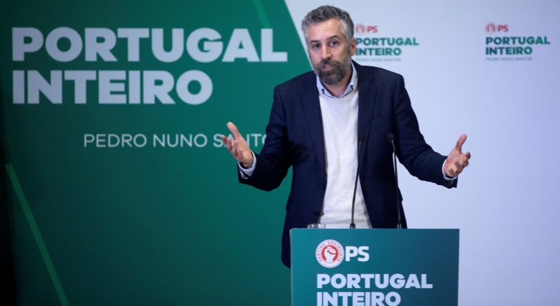 Imagem de Ministro da Educação admite recuperação do tempo de serviço com vitória de Pedro Nuno Santos