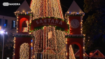 Luzes iluminam tradições de Santana (vídeo)