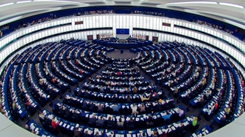 UE chega a consenso sobre legislação para reforçar cibersegurança nos 27