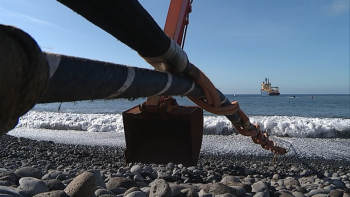 Sismos detetados através de um sensor colocado no cabo submarino (vídeo)