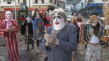 ‘Mascarados’ de Machico saem à rua (vídeo)