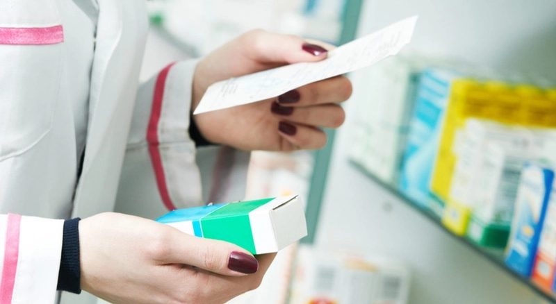 Imagem de Mais de metade das pessoas recorrem à automedicação e a maioria não diz ao médico