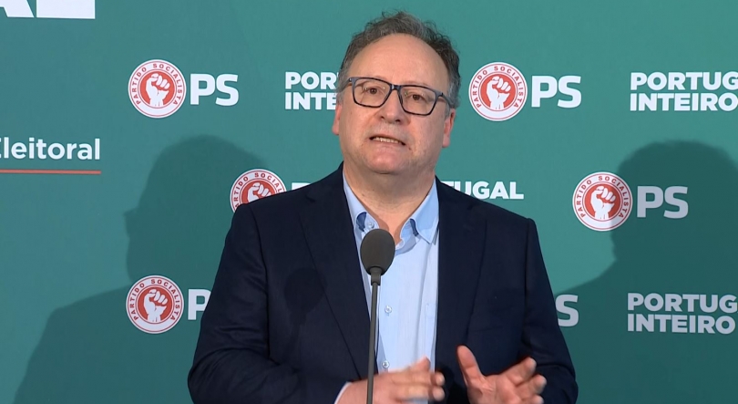 Assis quer saber se CE está a tentar libertar portugueses detidos na Venezuela