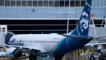 Regulador mantém em terra aviões Boeing 737 MAX 9