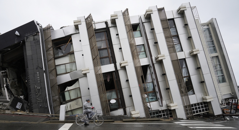 Sobe para 64 o número de mortos após terramoto no Japão