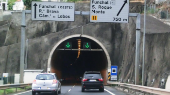 Túneis encerrados para melhorar comunicações
