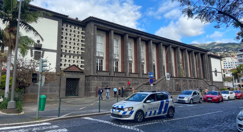 Medidas de coação aguardadas para suspeitos de rede de tráfico