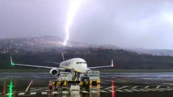 Mais de 3.300 raios registados ao largo da Madeira (vídeo)