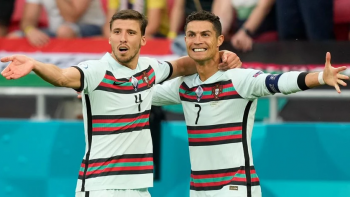 Ronaldo, Bernardo e Rúben Dias entre os nomeados ao ‘onze’ de 2023 da FIFPro