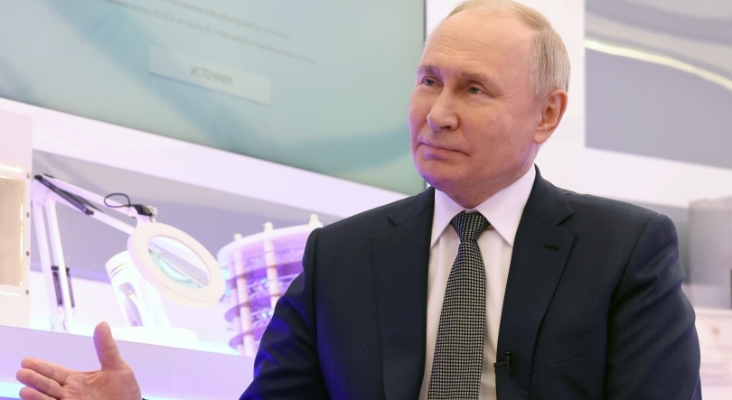 João Gomes Cravinho responsabiliza Putin por morte de Navalny