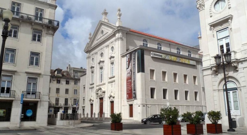 Banco de Portugal alerta para fraude telefónica com recurso à sua identidade