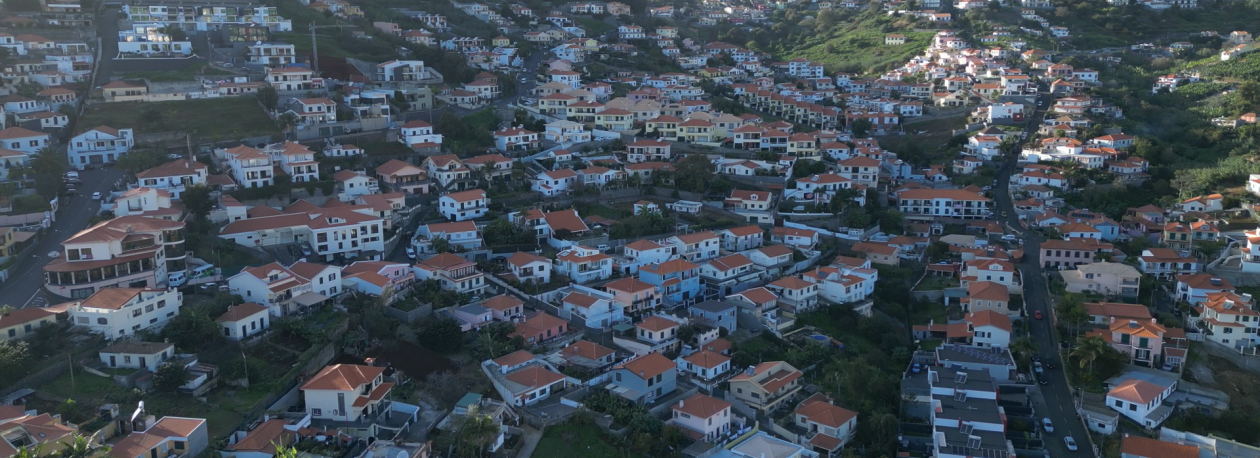 Imagem de Região quer afetar verbas europeias para habitação (áudio)