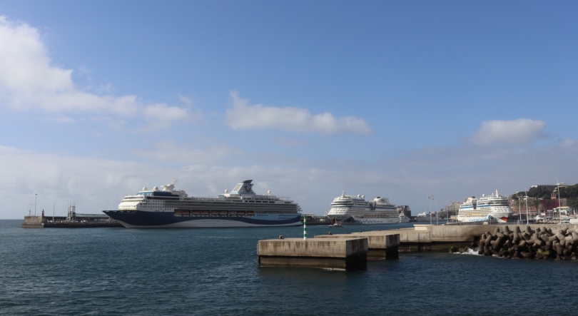 Porto do Funchal recebe três navios e mais de oito mil pessoas