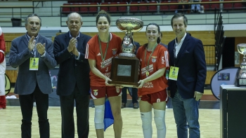 Madeirense levanta a Taça de Portugal feminina de basquetebol pelo Benfica (vídeo)