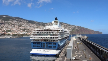 Marella Explorer antecipou a chegada e já acostou no Porto do Funchal