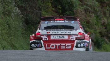 Miguel Nunes faz afinações ao Skoda Fabia Rally2 Evo (vídeo)