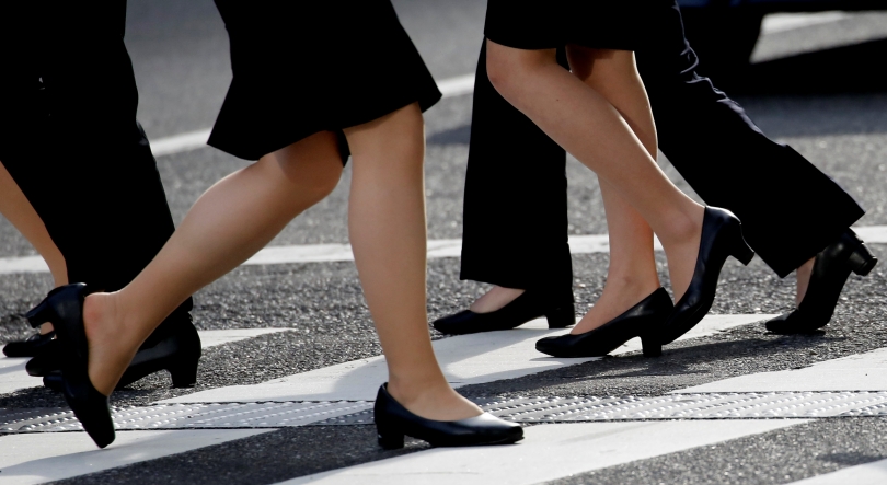 Mulheres ocupam menos de um terço de cargos de gestão e liderança nas empresas
