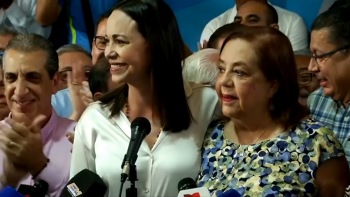 Impedida de participar nas eleições, Maria Machado passa testemunho a Corina Yoris (vídeo)