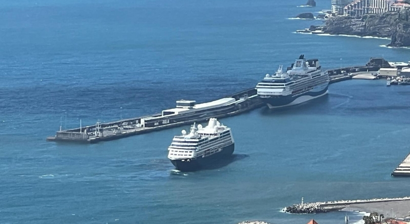 Marella Explorer e Azamara Pursuit no Porto do Funchal