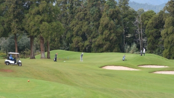 Clube de Golfe do Santo da Serra aceita reservas através da internet (áudio)