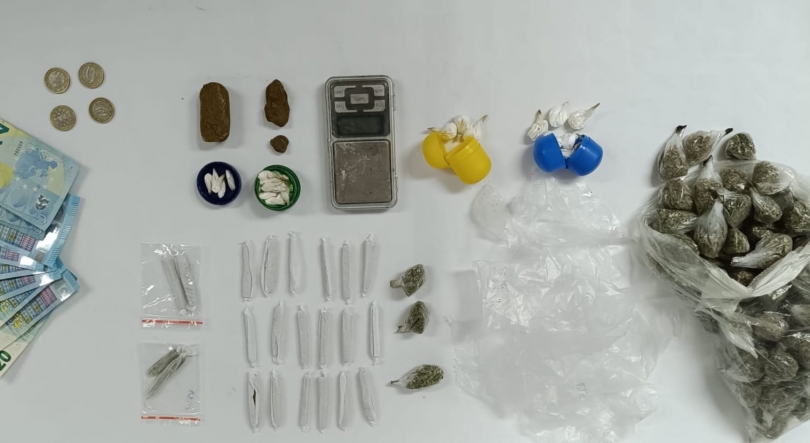 Várias doses de droga apreendidas em Câmara de Lobos