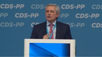 Rodrigues eleito presidente do Congresso Nacional do CDS (vídeo)