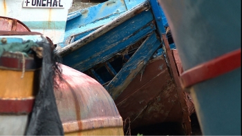 APRAM ameaça retirar canoas abandonadas (vídeo)