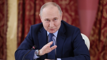 Putin manda reduzir quantidade de trabalhos de casa das crianças russas