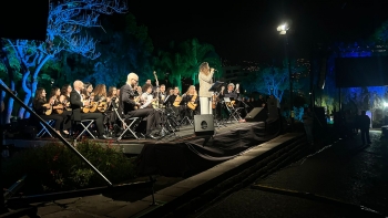 Seiscentos artistas cantaram abril no Parque de Santa Catarina (vídeo)