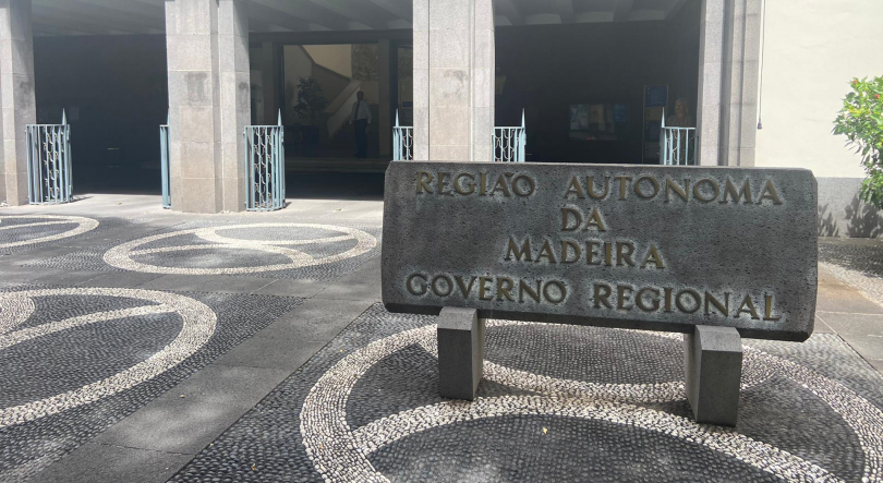 Governo de gestão nomeia Estêvão Abreu para o cargo de diretor regional da Energia (áudio) – RTP Madeira    