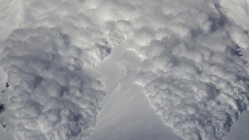 Várias pessoas arrastadas em avalanche em estância suíça