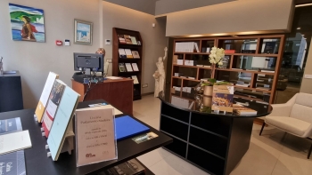 Assembleia Regional inaugurou uma pequena livraria (vídeo)