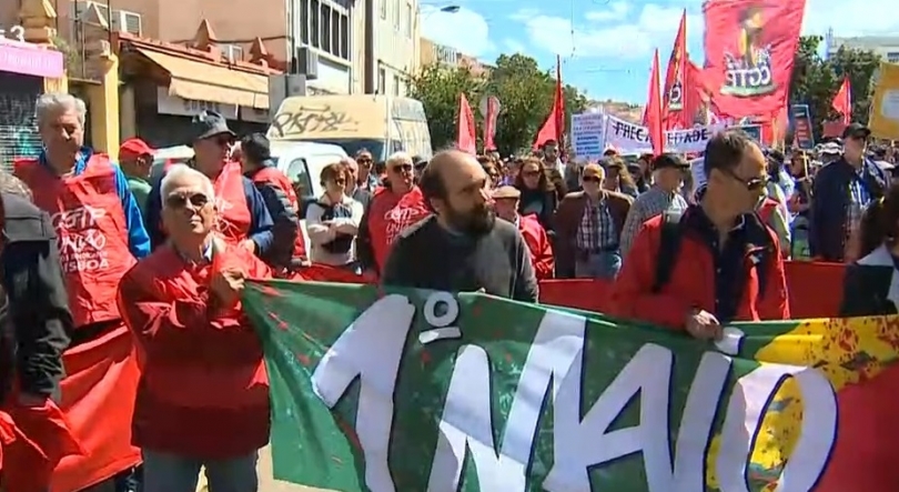 1.º de Maio: Centenas de pessoas começam a subir Almirante Reis em Lisboa