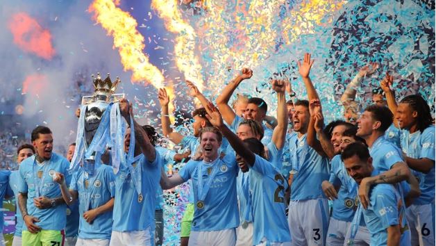 Manchester City é o primeiro tetracampeão em Inglaterra