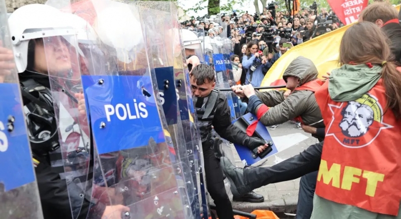 Epa Rtp Aumenta para 210 número de detidos em manifestação em Istambul – RTP ...