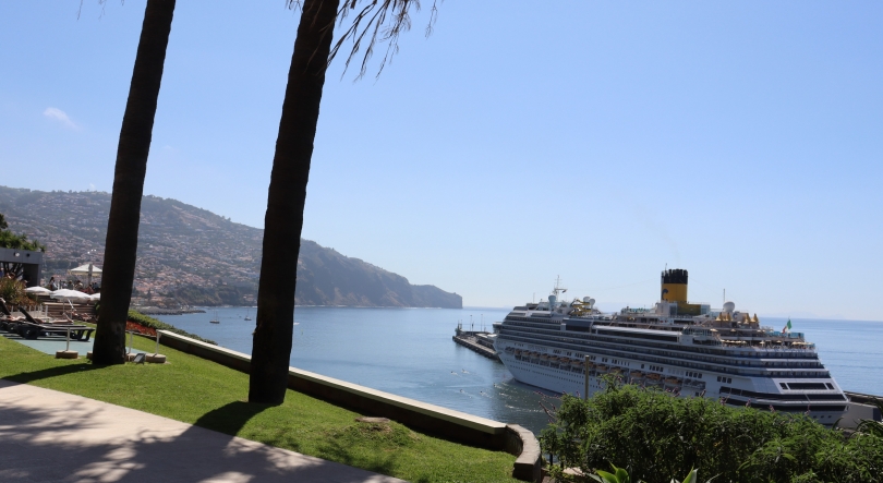 Porto do Funchal recebe o Costa Fascinosa