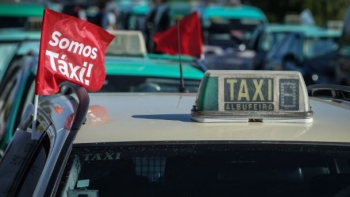 Concorrência recomenda ao Governo e ANA equidade entre táxis e TVDE