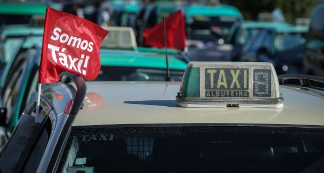 Concorrência recomenda ao Governo e ANA equidade entre táxis e TVDE