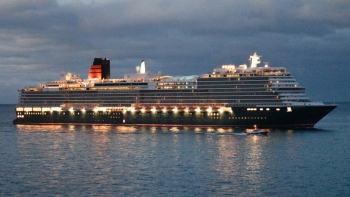 ‘Queen Anne’ estreia-se no Funchal em viagem inaugural (áudio)