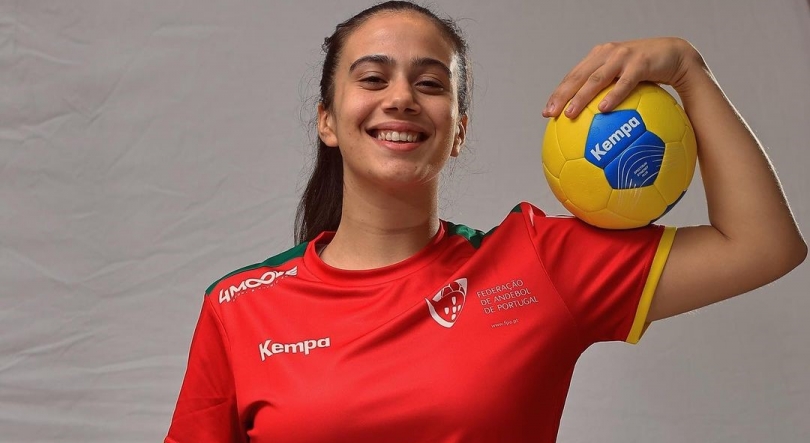 Joana Garcês assina pelo Madeira Andebol SAD