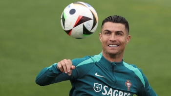 Ronaldo vai a jogo (áudio)