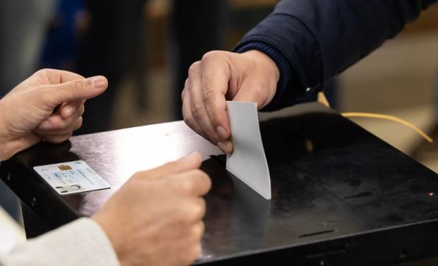 Imagem de Tribunal valida as 14 candidaturas apresentadas