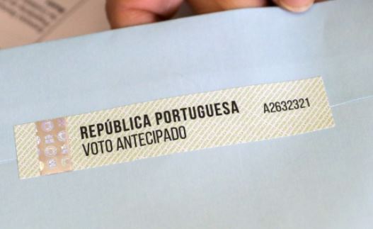 Opção pelo voto antecipado cresceu 20% em relação às legislativas