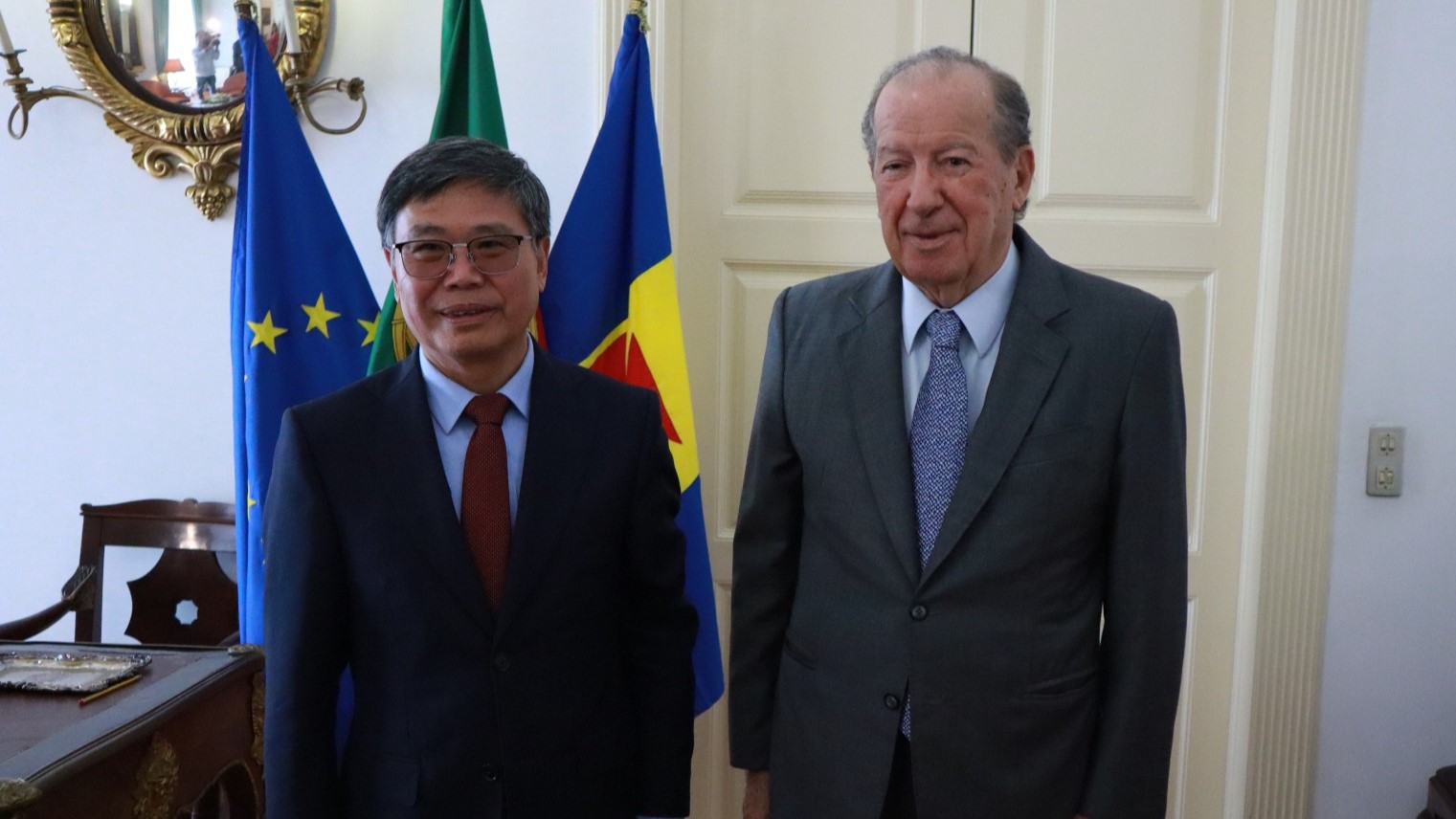 Empres rios Chineses Ligados Atividade Mar tima Interessados Na Zona empres-rios-chineses-ligados-atividade-mar-tima-interessados-na-zona
