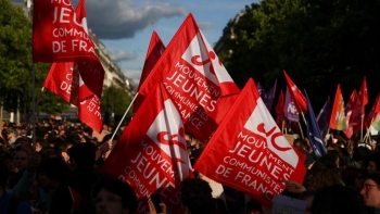 França: Nova Frente Popular anuncia retirada de candidatos para barrar extrema-direita