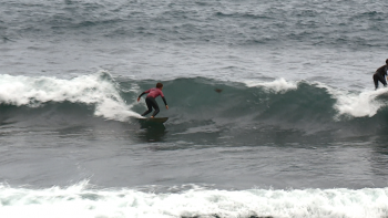 Porto da Cruz recebeu Campeonato Regional de Surf Esperanças (vídeo)