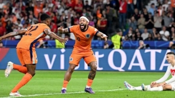 Países Baixos fecham meias-finais ao eliminar Turquia