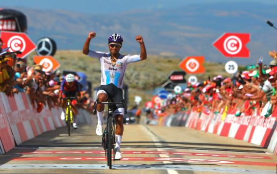 Sergio Chumil vence na Torre e Afonso Eulálio assume liderança